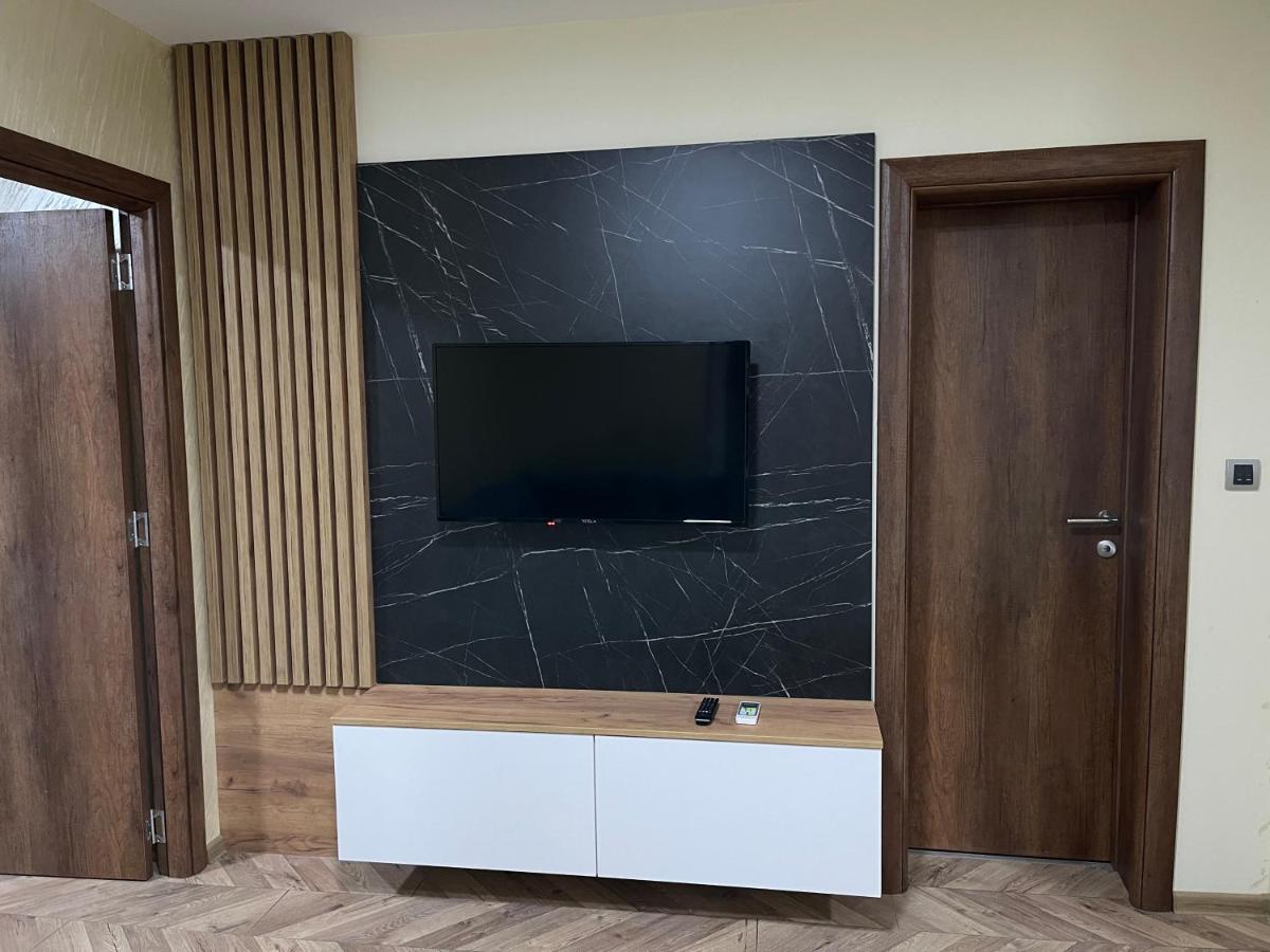 Pink House Apartments Jagodina Luaran gambar